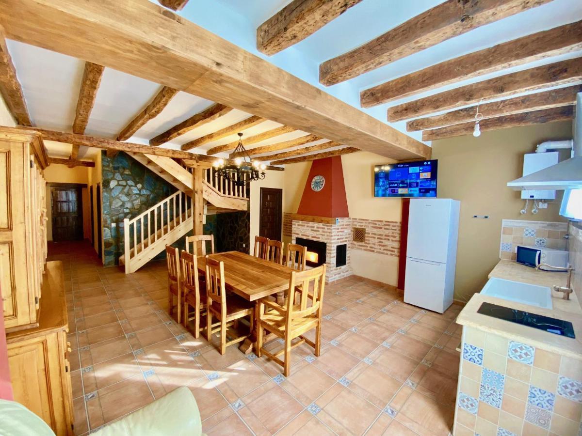 La Parada De Jimena-Casa Rustica Rodeada De Bodegas En Rueda Eksteriør billede